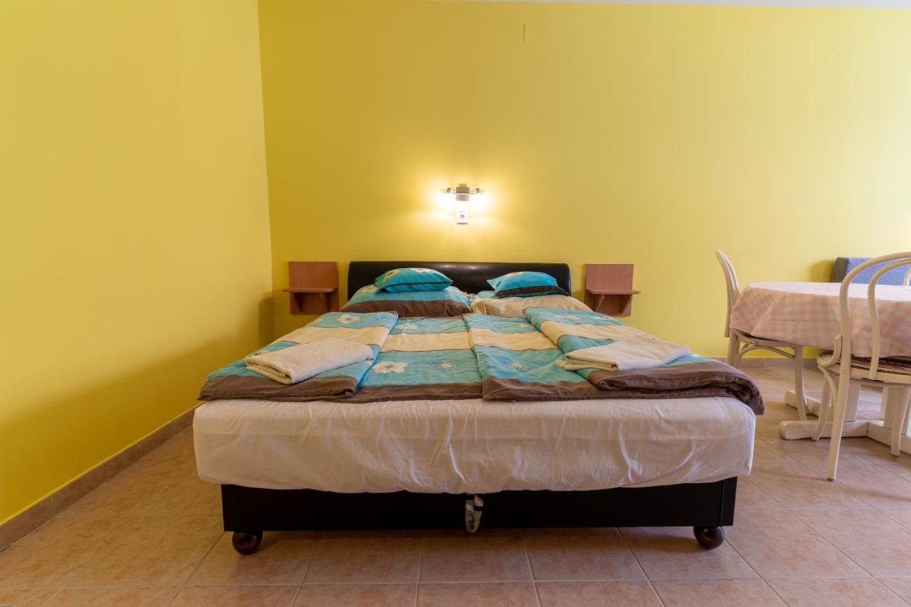 Bed and Breakfast Izabella Panzio Hajdúszoboszló Exteriér fotografie